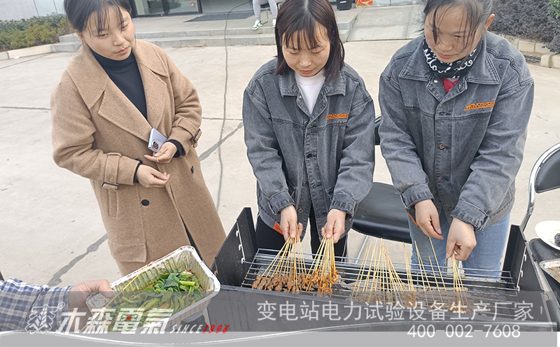燃情三月，食不可擋，女神約會鳳凰園